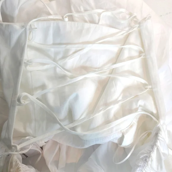 REFORMATION Kaede Dress in White - Picture 12 of 14